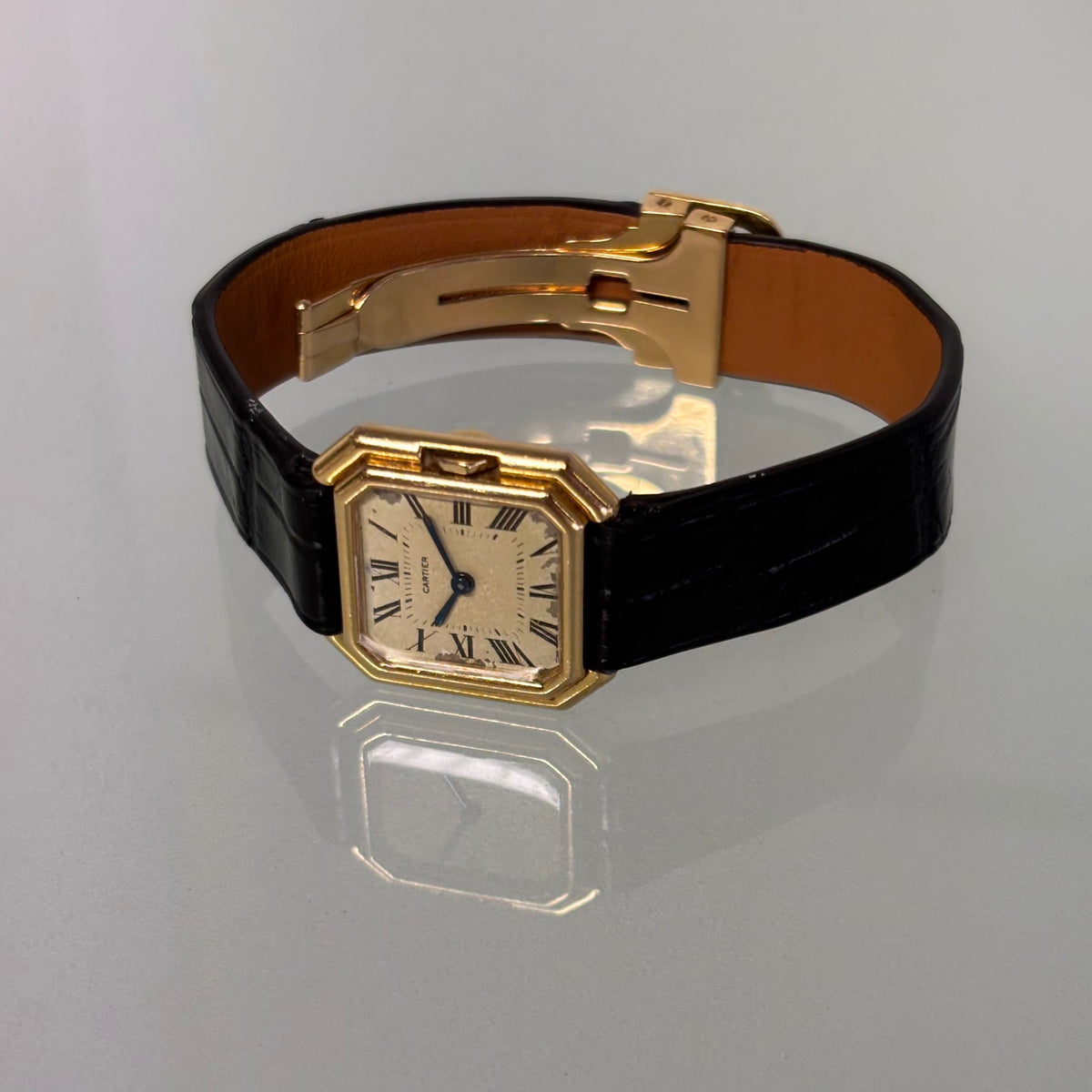 Cartier Ceinture 78100 London with 18k clasp