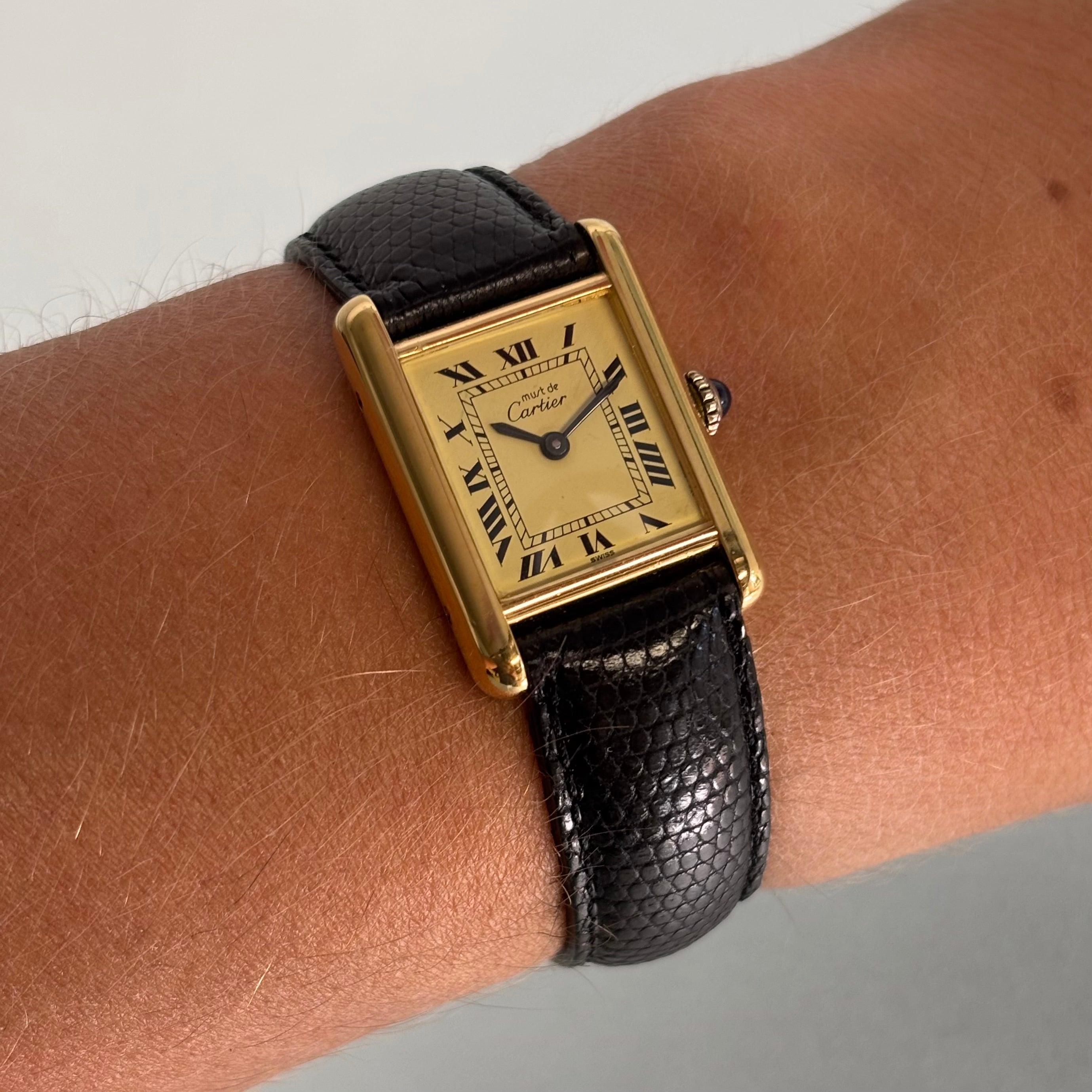 Cartier tank PM with buckle and pouch