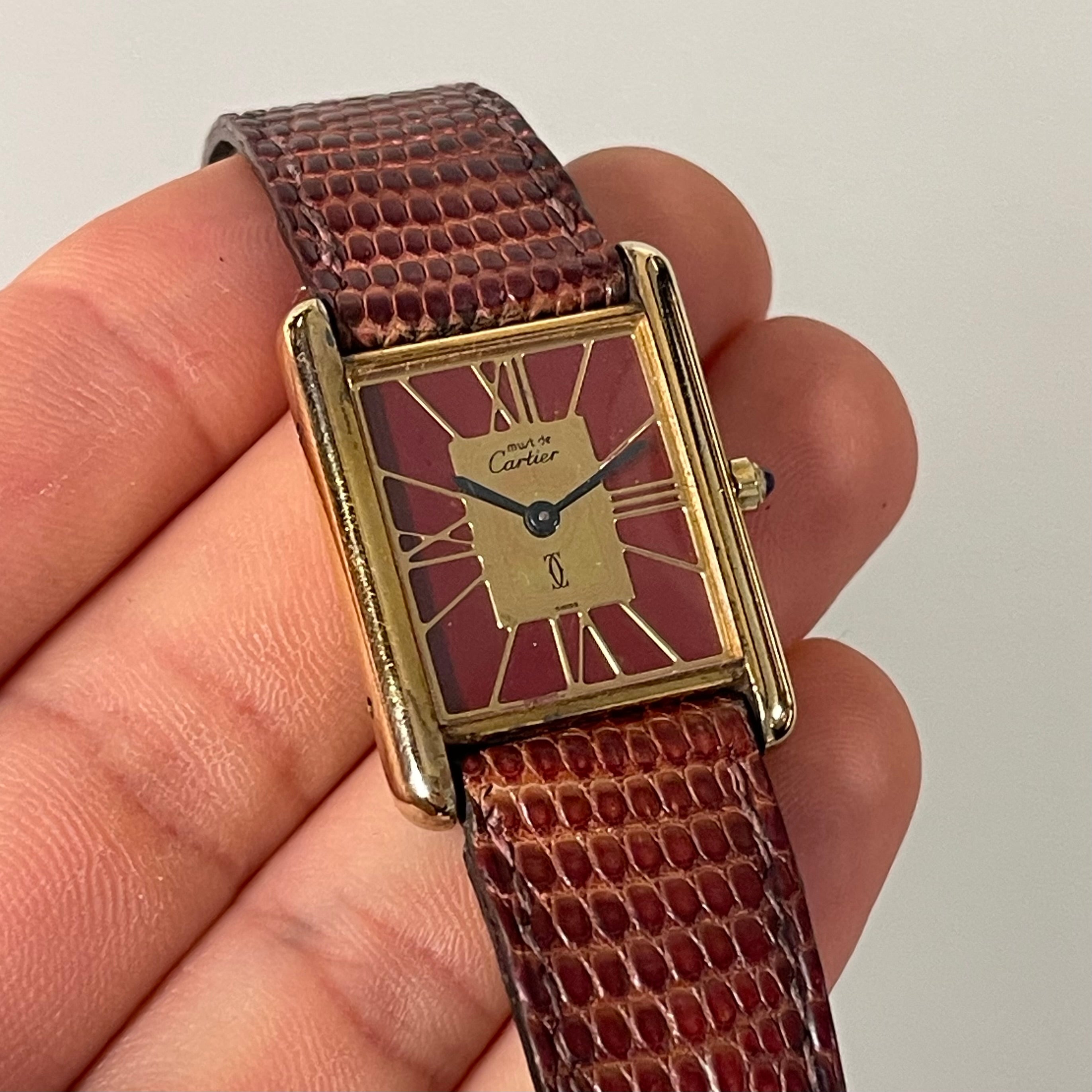 Cartier Tank Grand Model – Bordeaux Art Deco Dial with Matching Strap (23 × 31 mm)