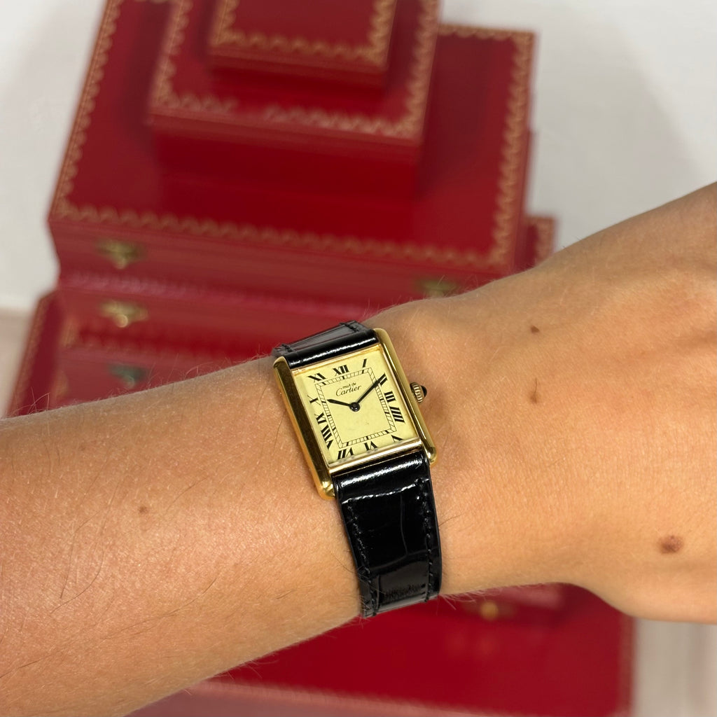 Cartier tank GM lemon Roman numeral dial