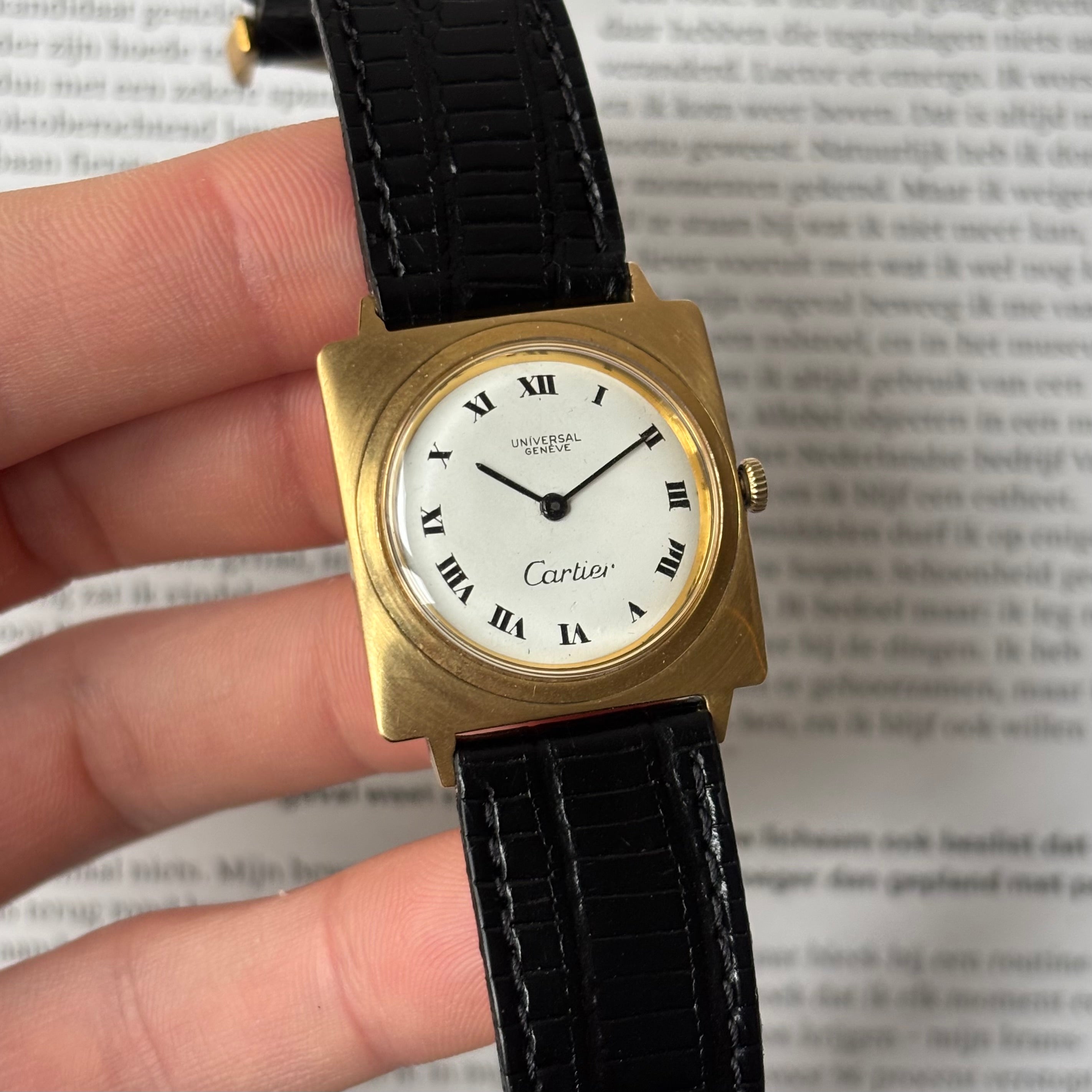 Universal Geneve Wristwatch – Cartier Signed, 18K Yellow Gold