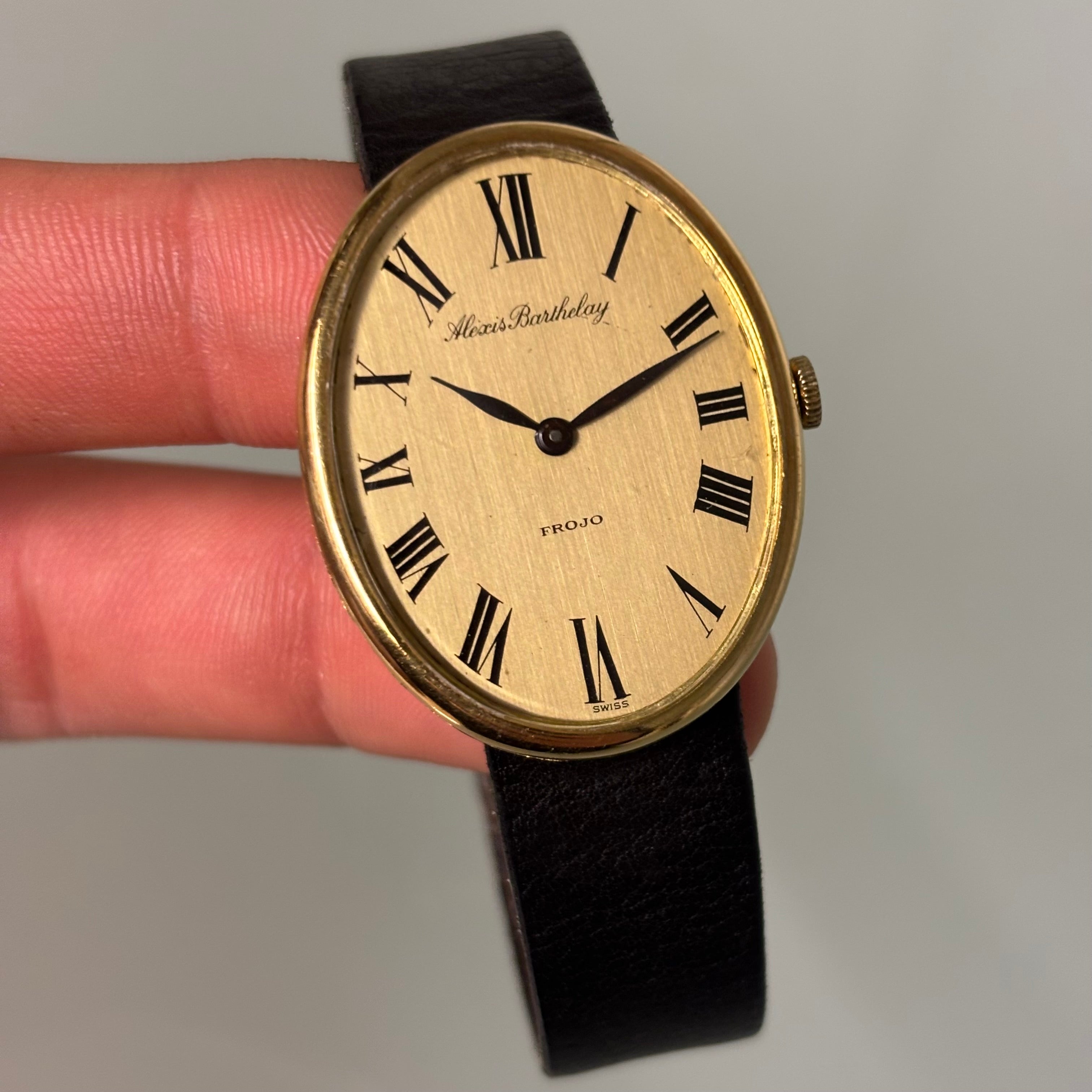 Alexis Barthelay Oval Wristwatch – Frojo Signed Dial, 18K Gold