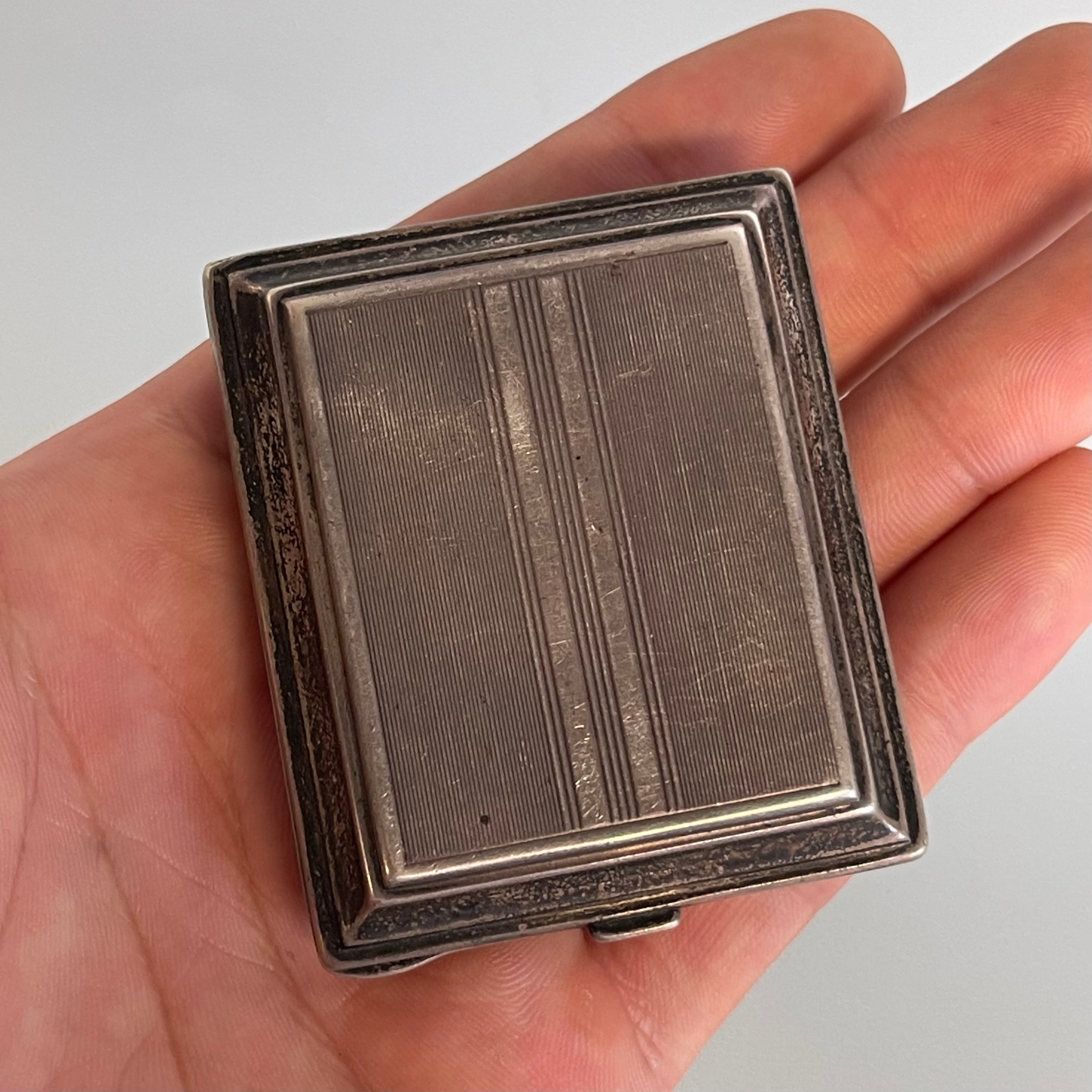 Cartier secret case clock