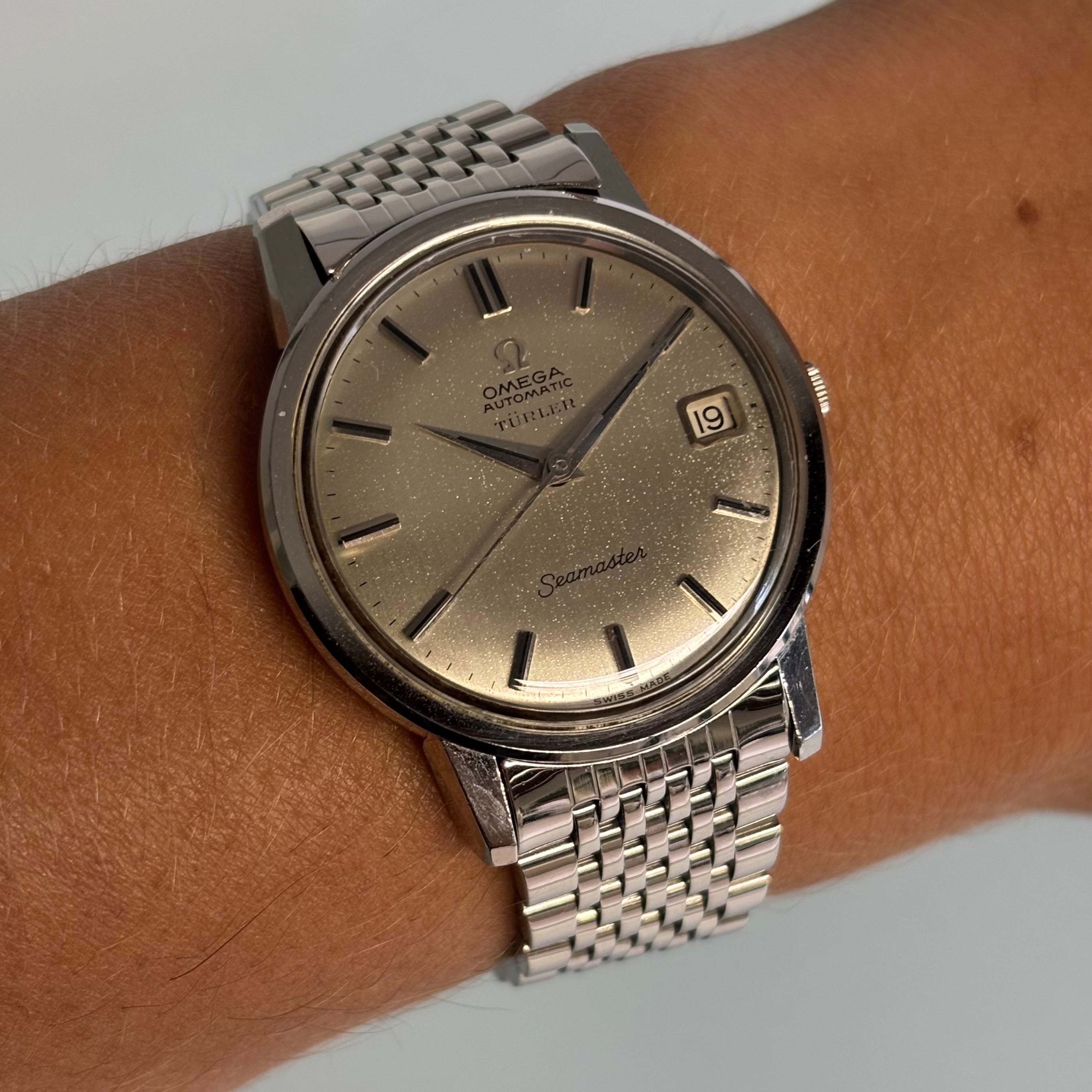 Omega Seamaster Türler with bracelet