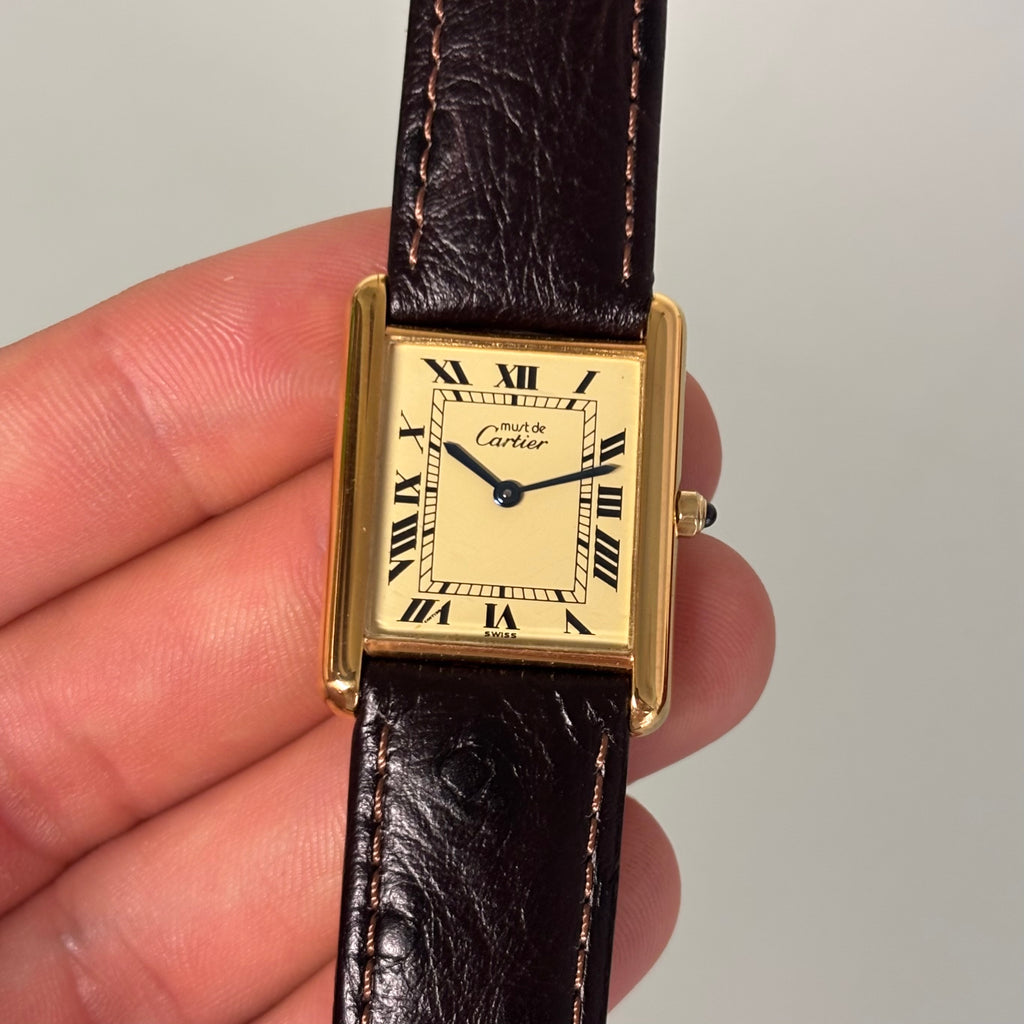 Cartier Tank champagne GM with original buckle