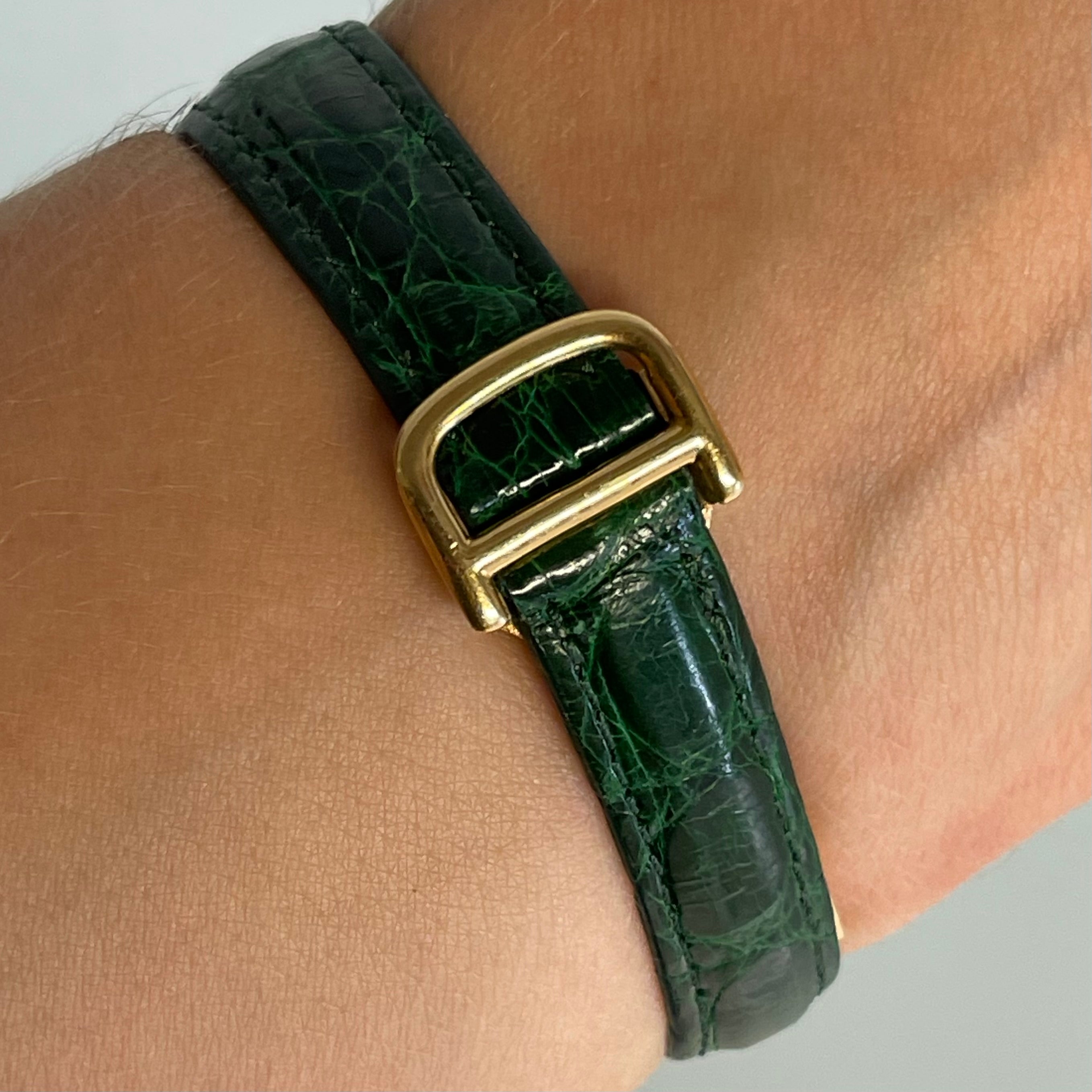 Beaume & Mercier 18k malachite with rare clasp
