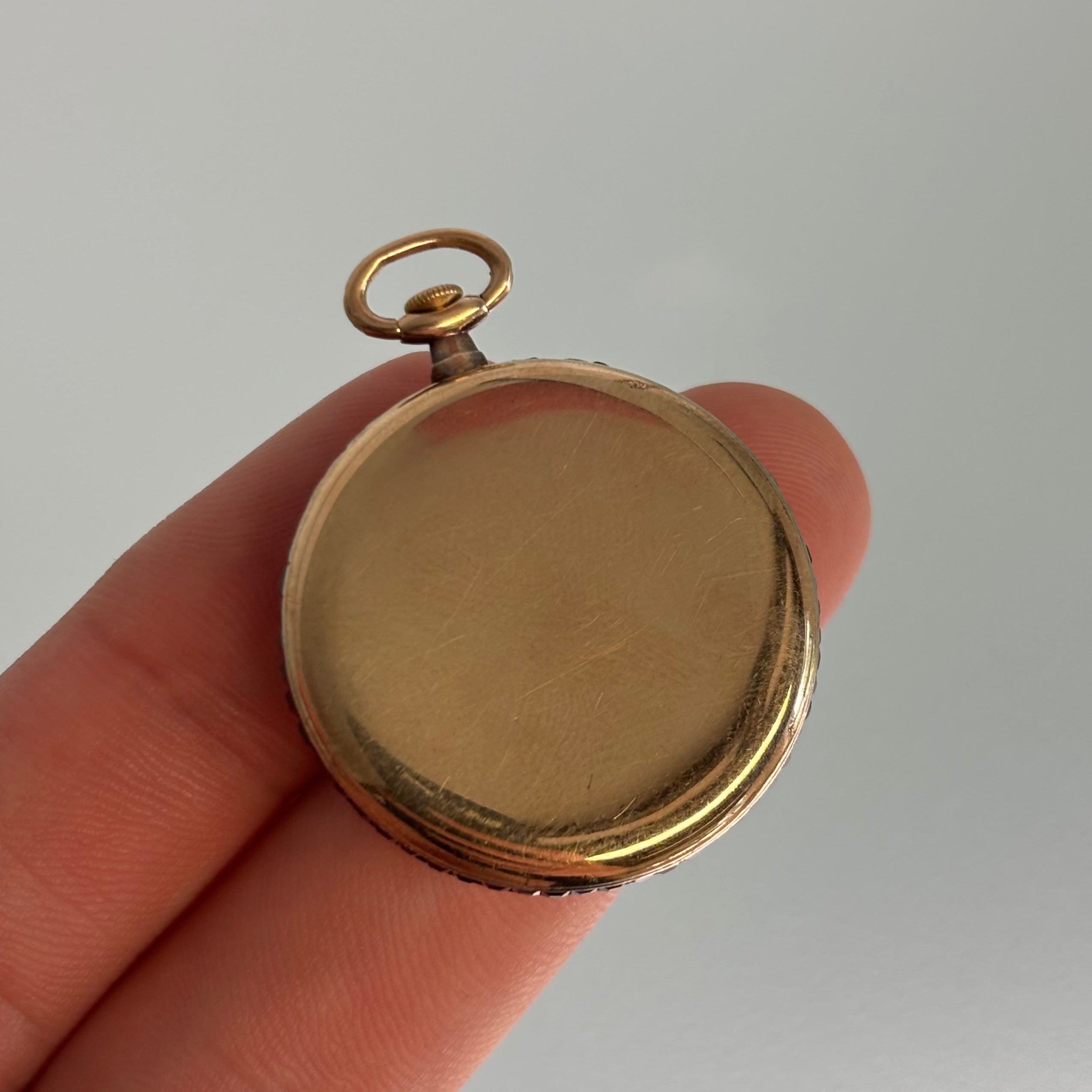 Cartier factory Rubies