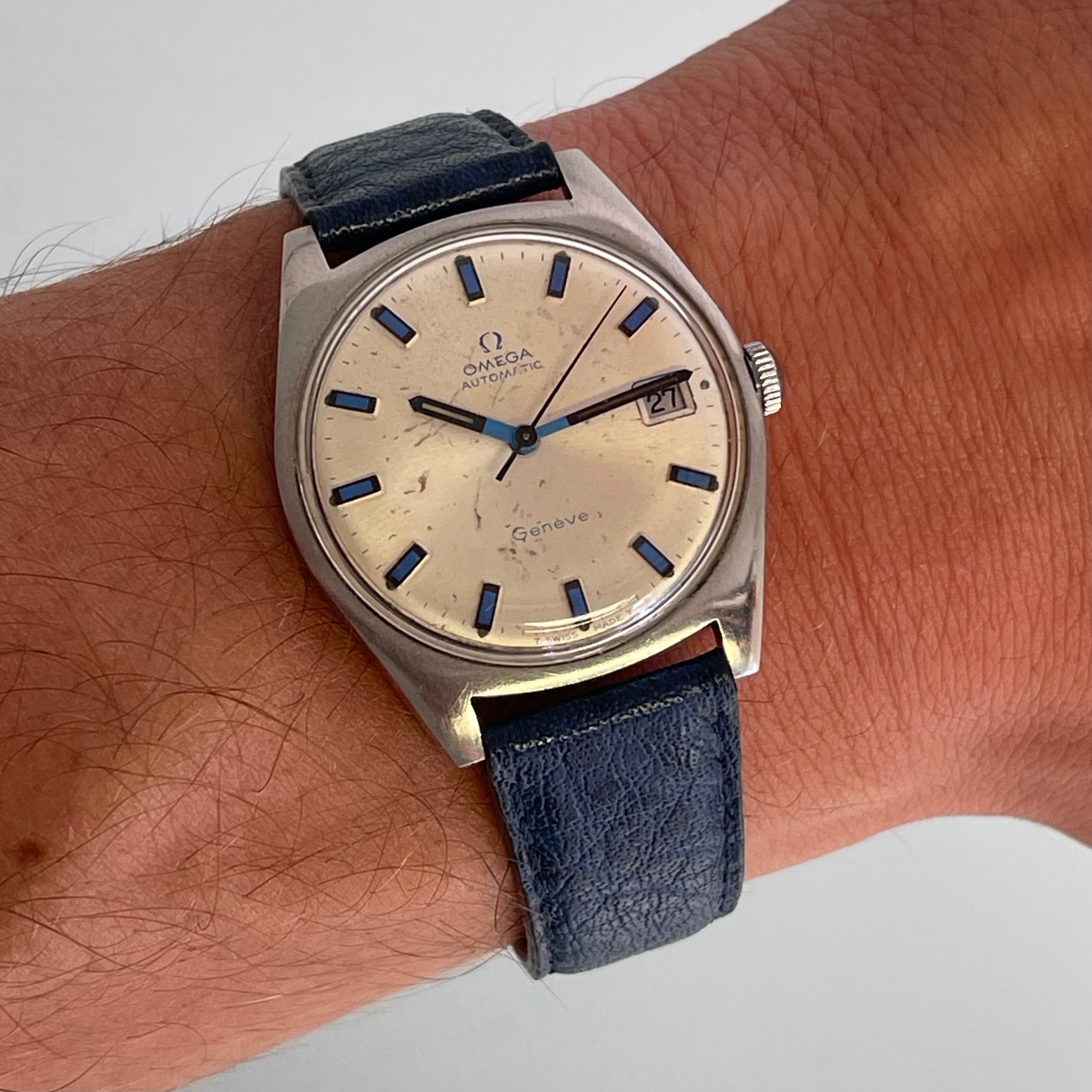 Omega Genève Blue accent dial