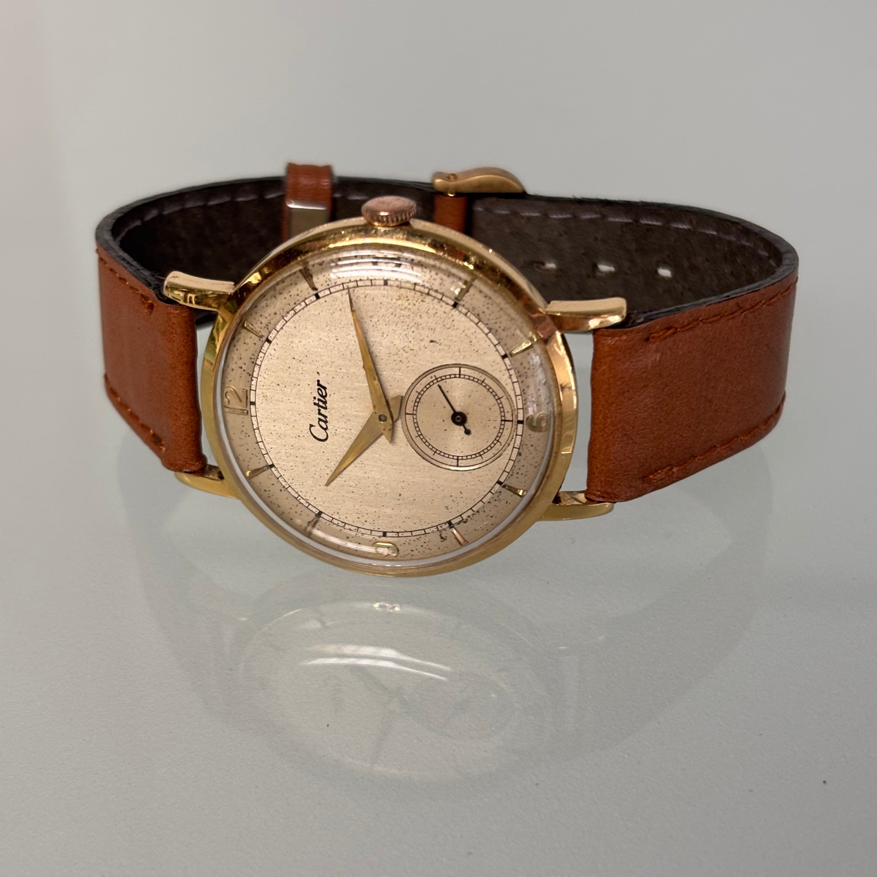 Cartier EWC Wristwatch – 18K Yellow Gold, 1940s Vintage