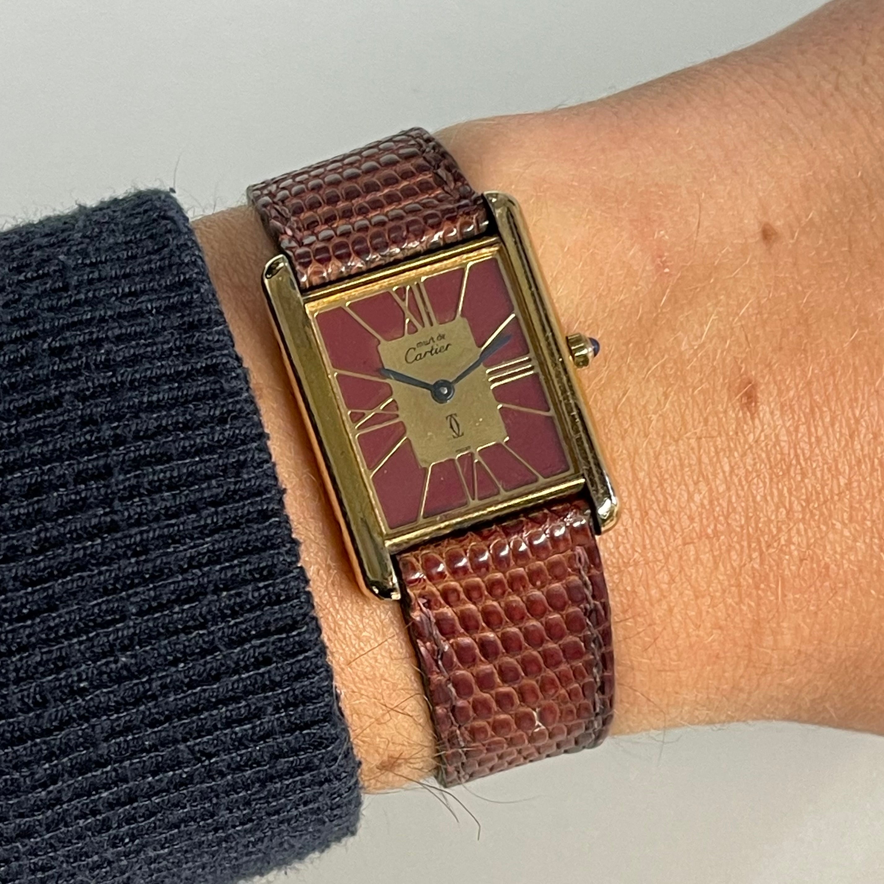 Cartier Tank Grand Model – Bordeaux Art Deco Dial with Matching Strap (23 × 31 mm)