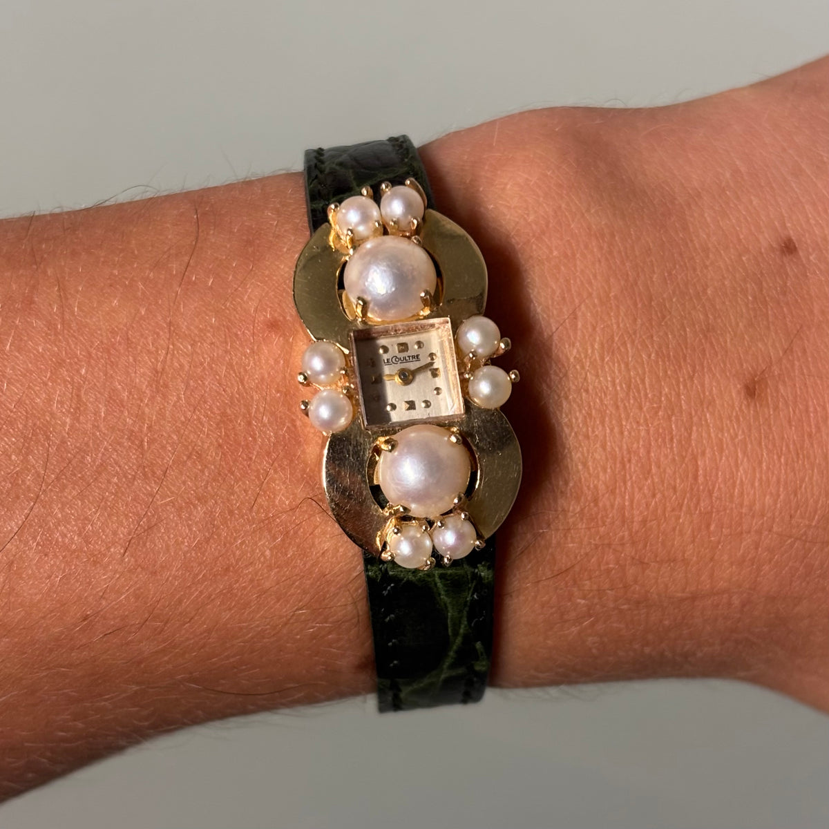 Jaeger Unique shaped yellow gold & pearl case