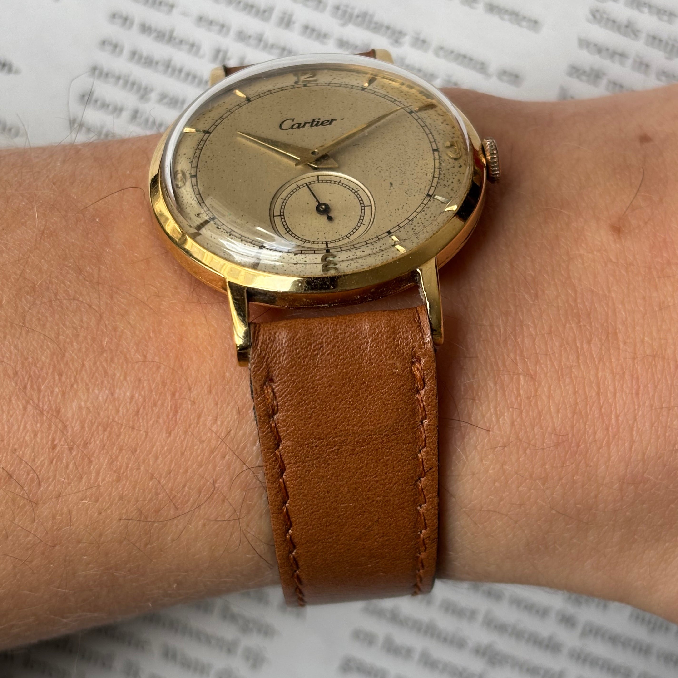 Cartier EWC Wristwatch – 18K Yellow Gold, 1940s Vintage