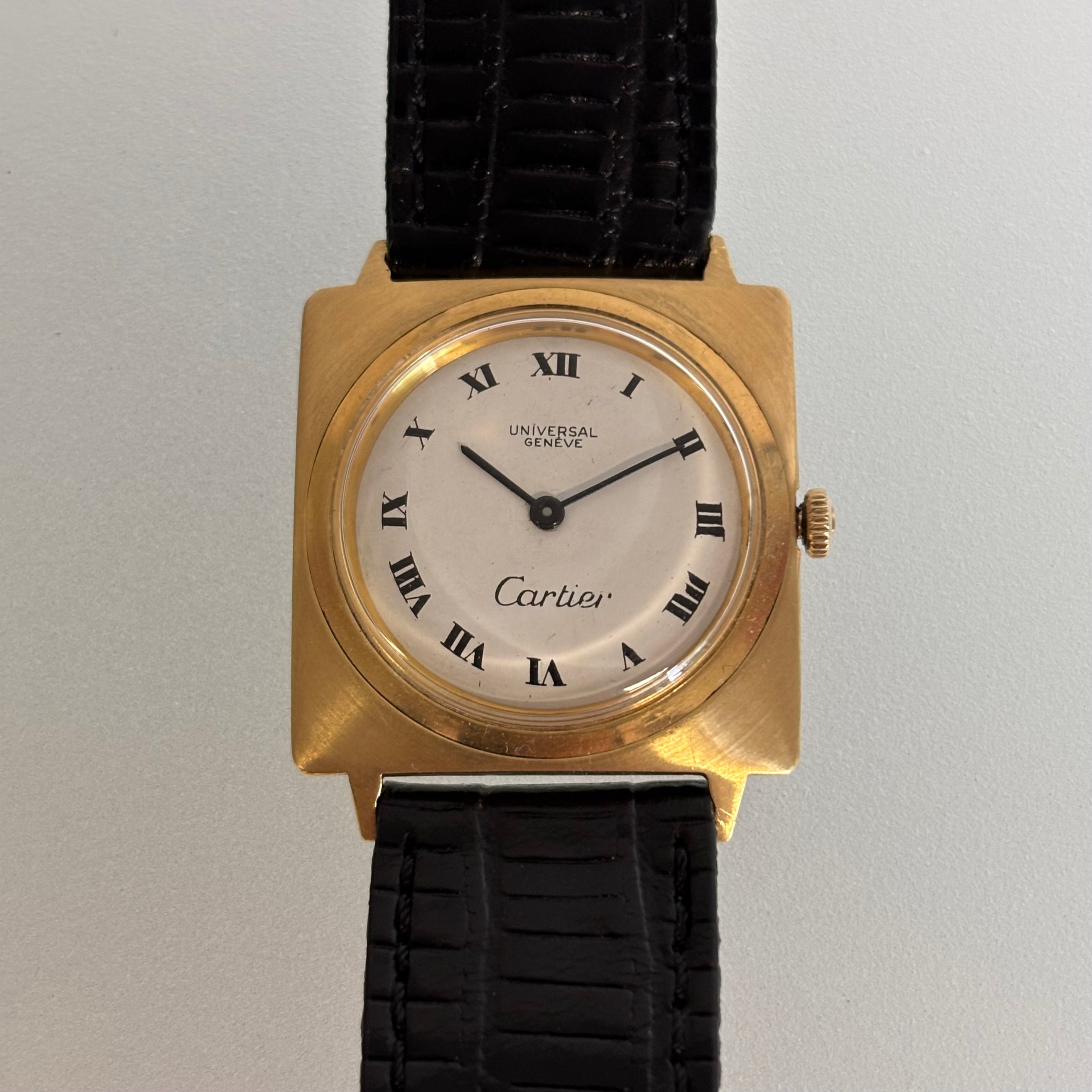 Universal Genève 18k Cartier signed
