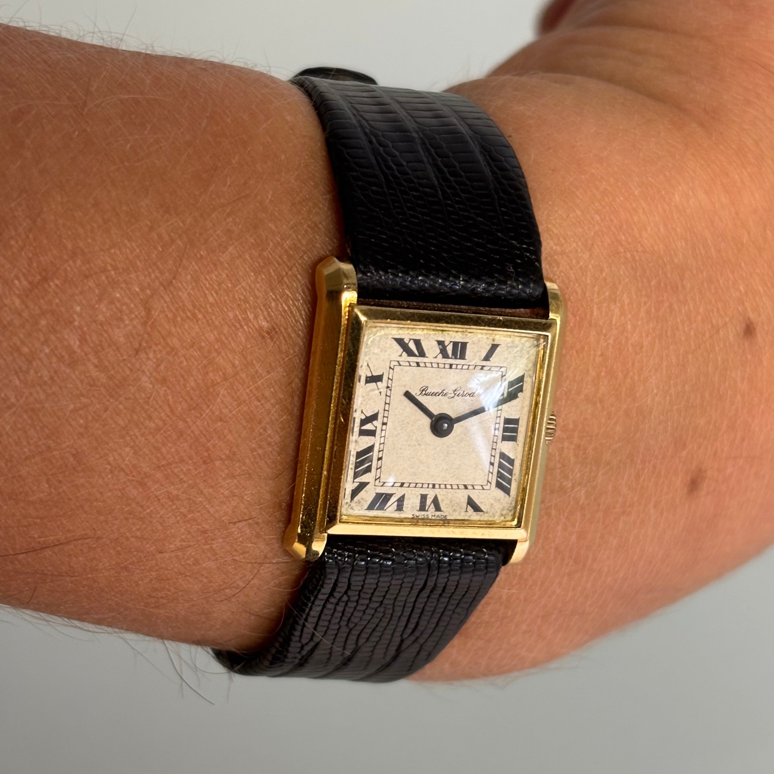 Bueche Girod 18k Tank Normale