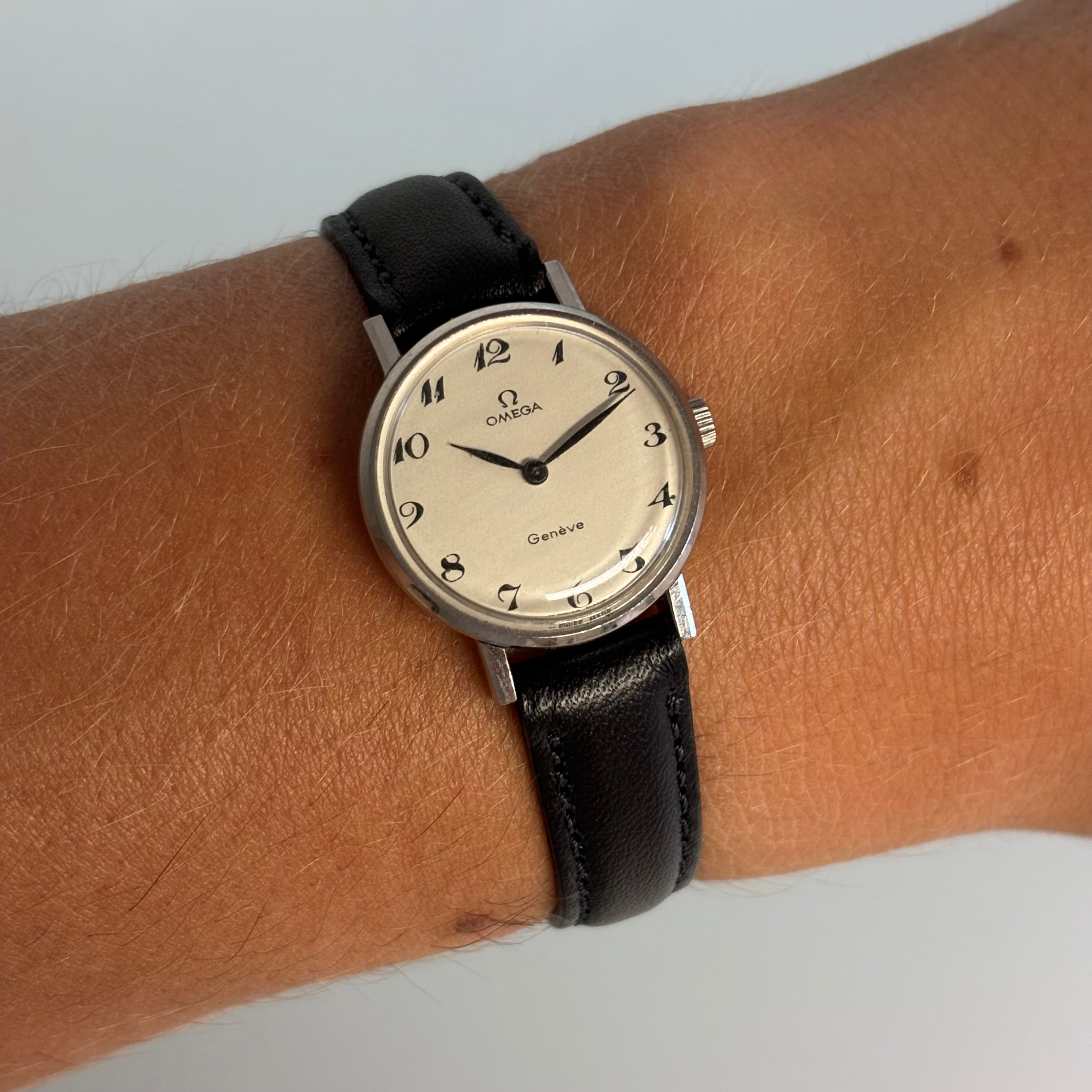 Omega Genève Breguet dial