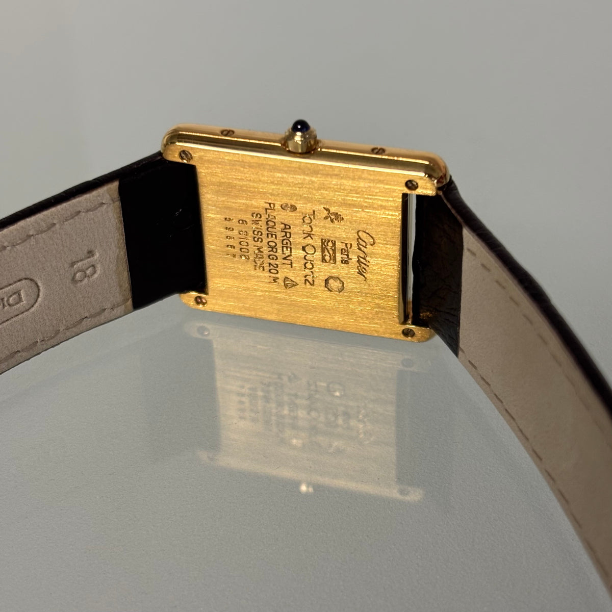 Cartier Tank champagne GM with original buckle