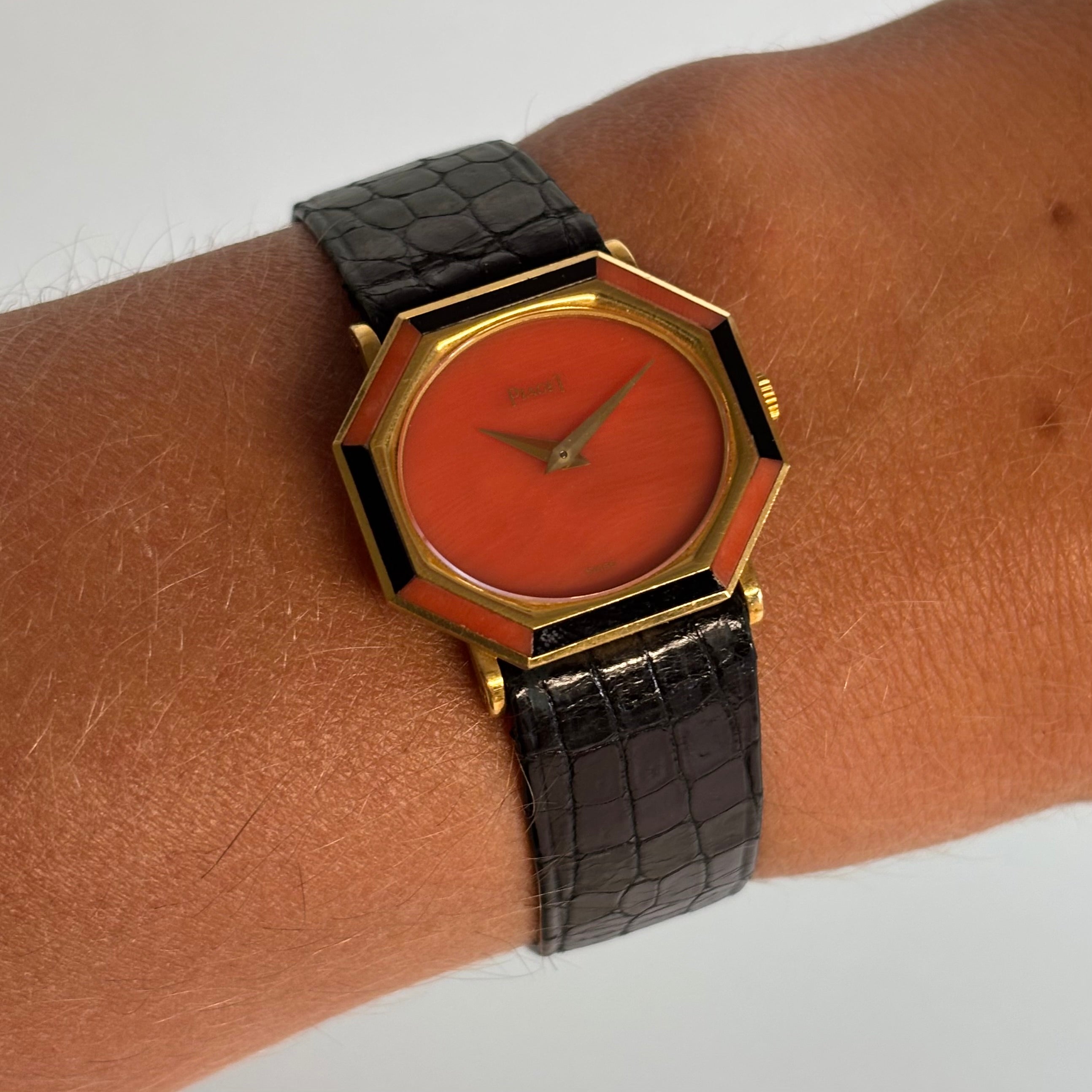 Piaget 18k Coral & Onyx
