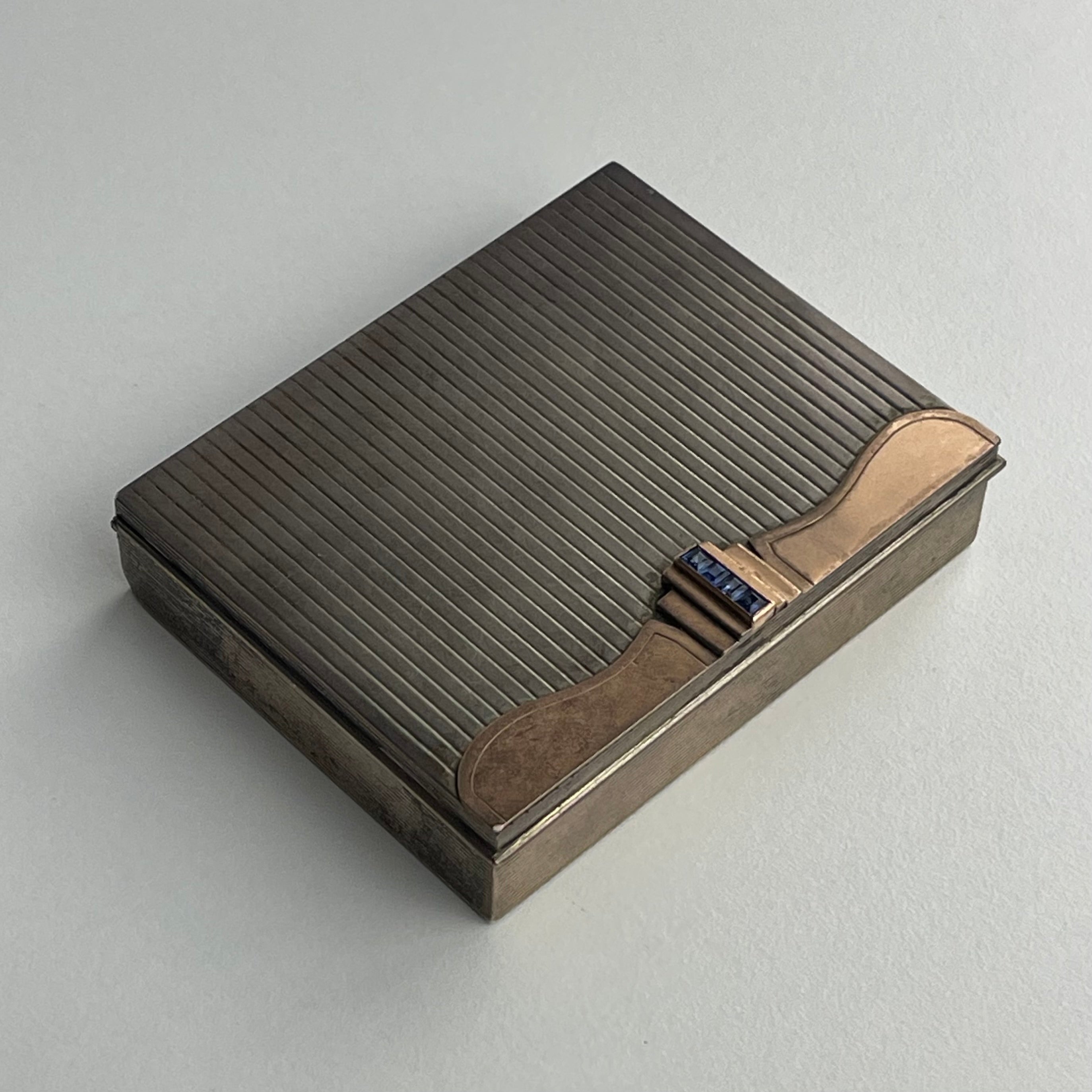 Big Cartier pill box