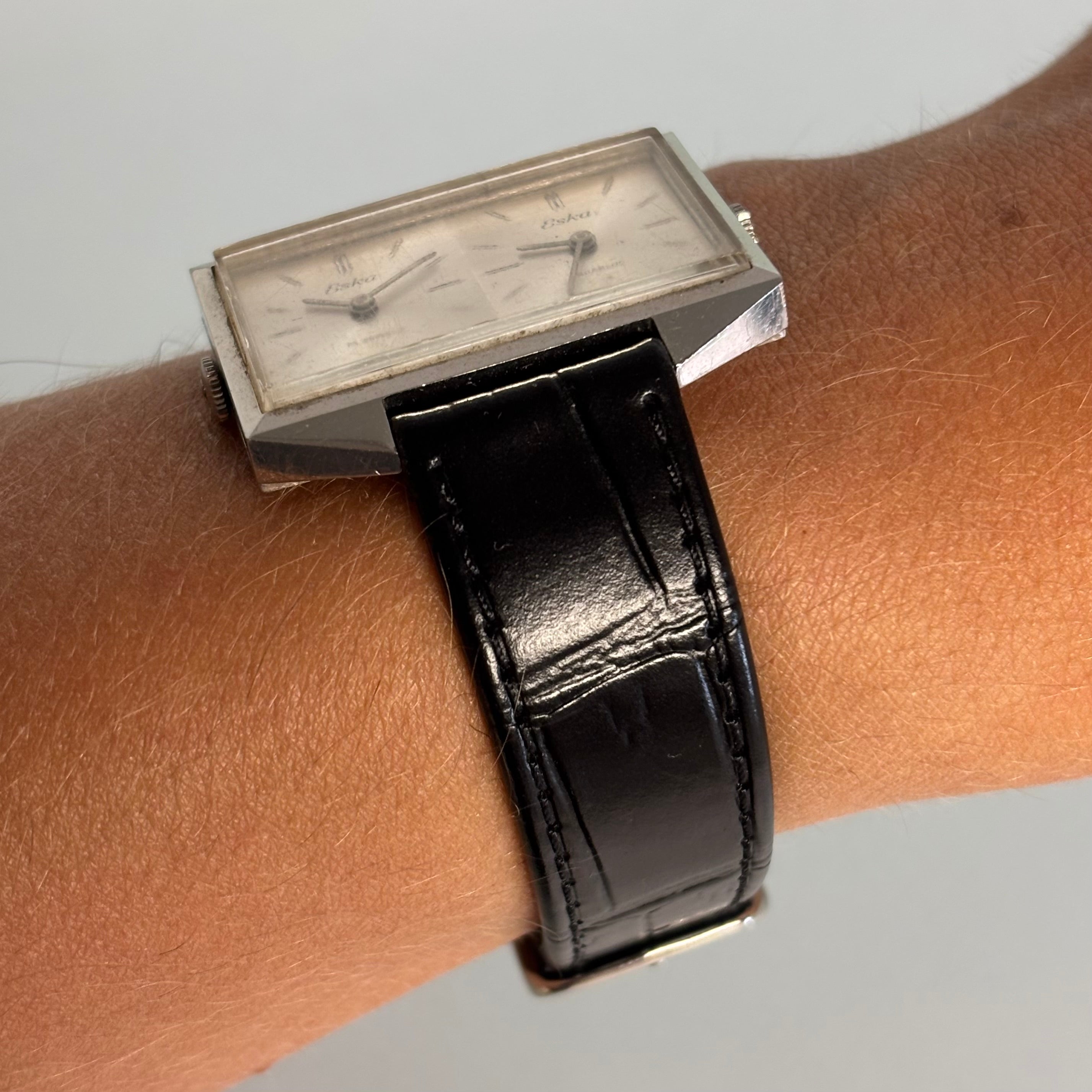 Eska dual time